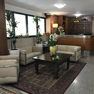 2* Lägenhetshotell Viale Venezia